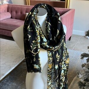 Anthropologie Elegant Black and Gold Scarf